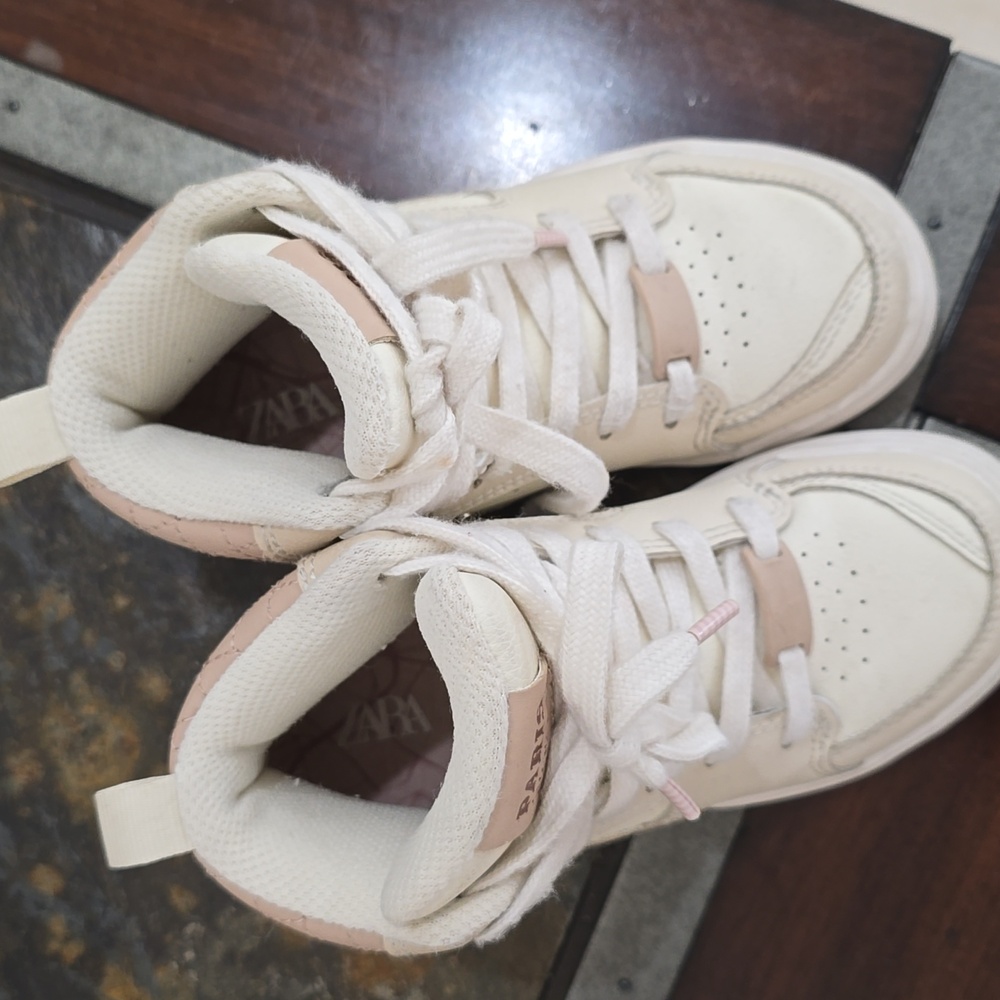 Zara Kids White High-Top Sneakers - Picture 2 of 6